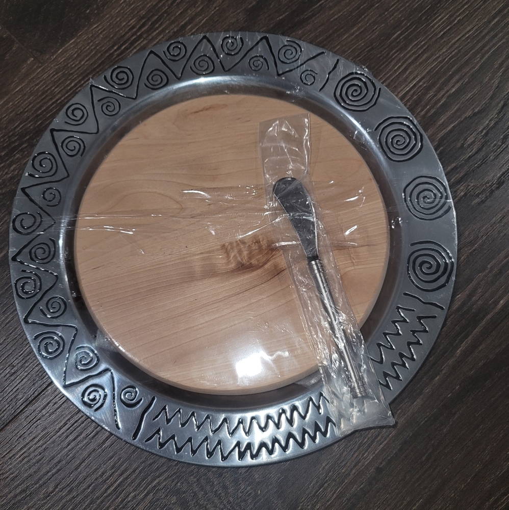‼️SOLD‼️ 
Cheese and Meat Serving Tray